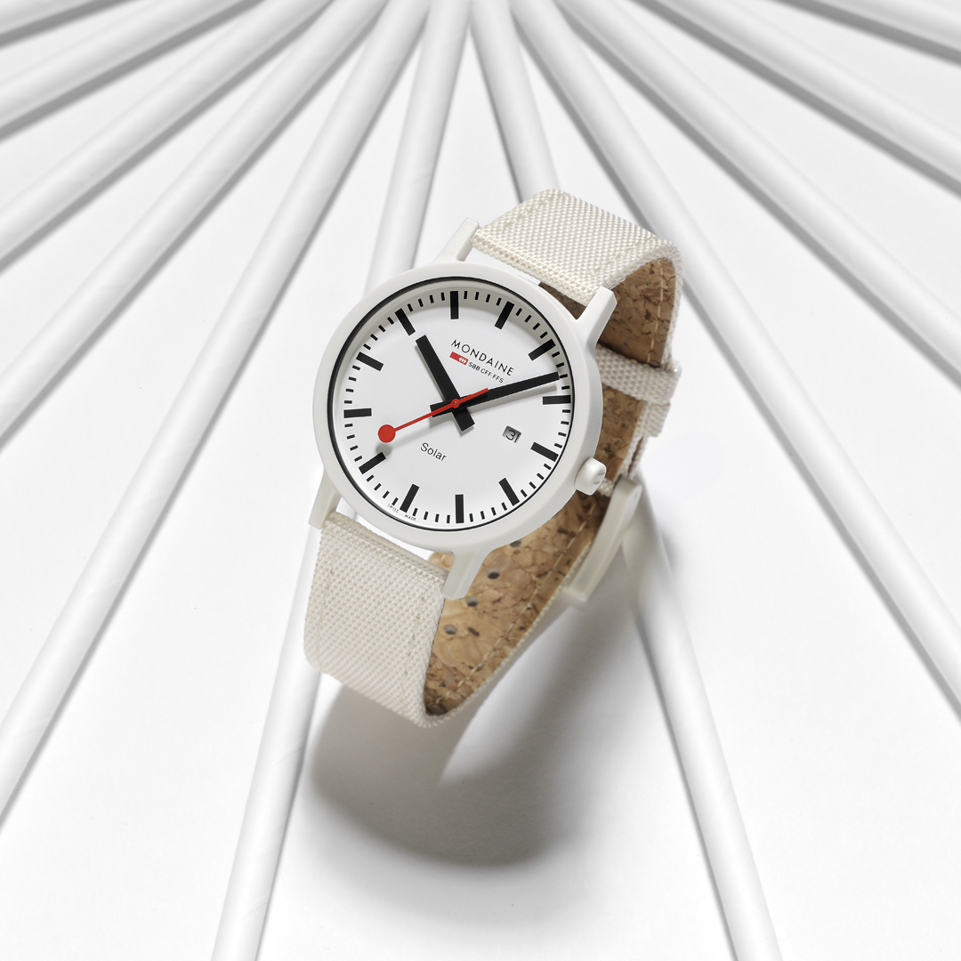 MONDAINE Essence Solar