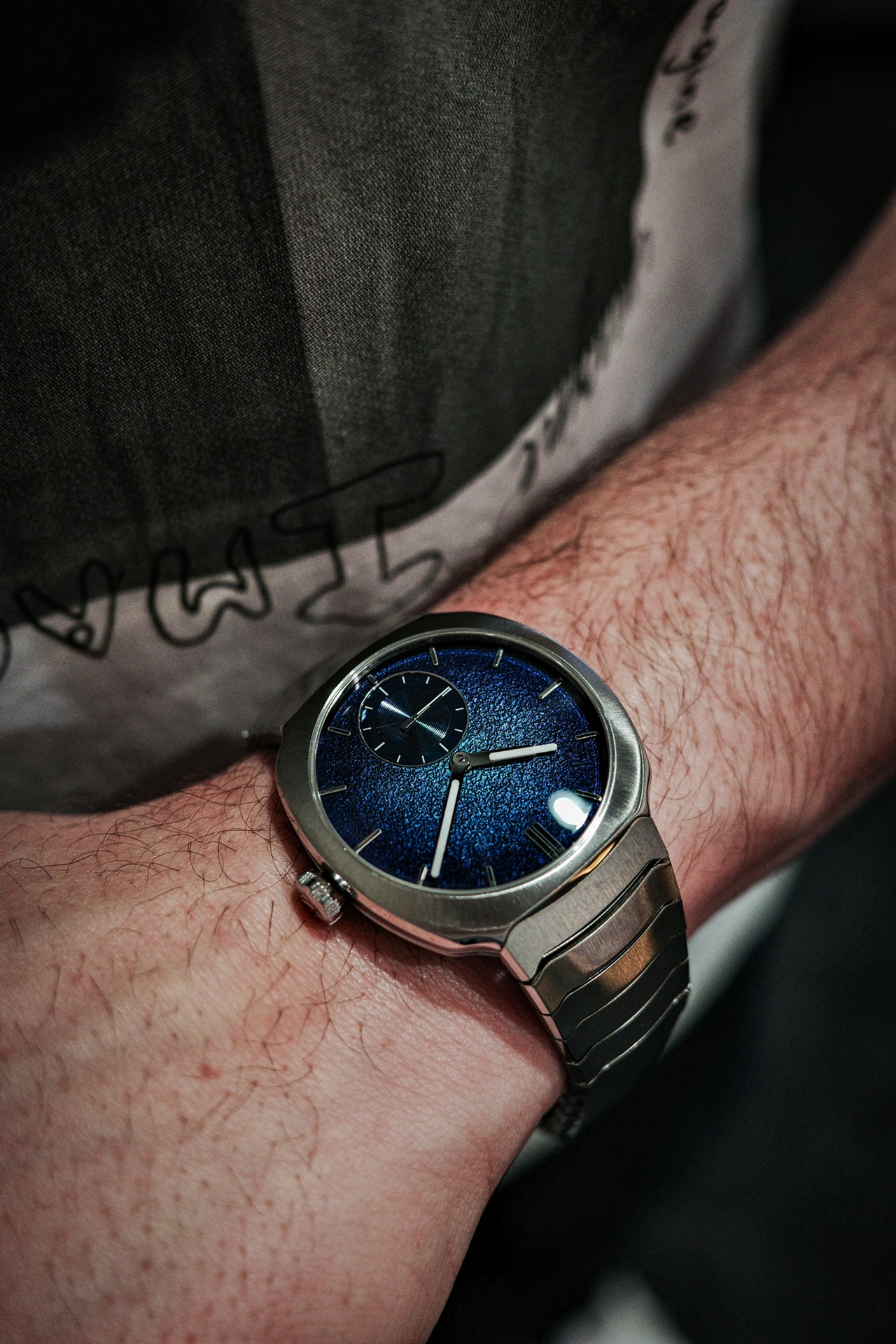 H. Moser & Cie Streamliner Small Seconds Blue Enamel